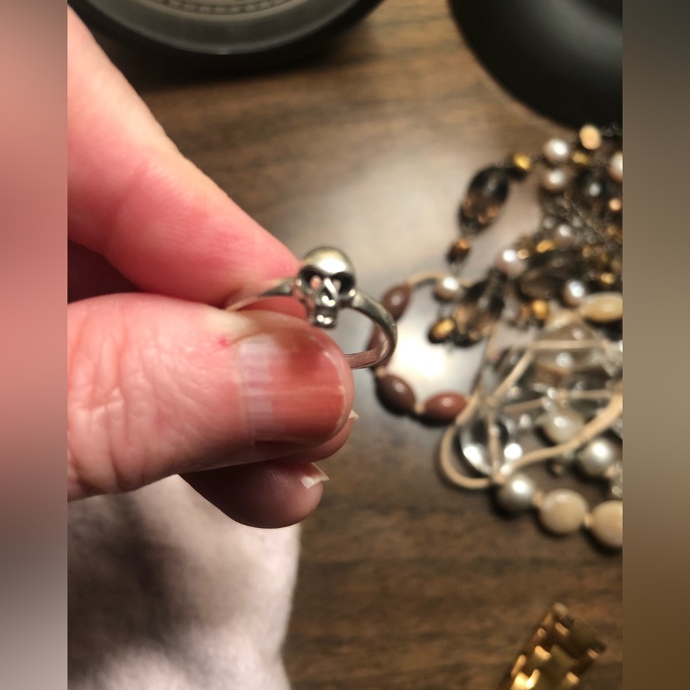 Tiny Skull ring sterling silver sz 7